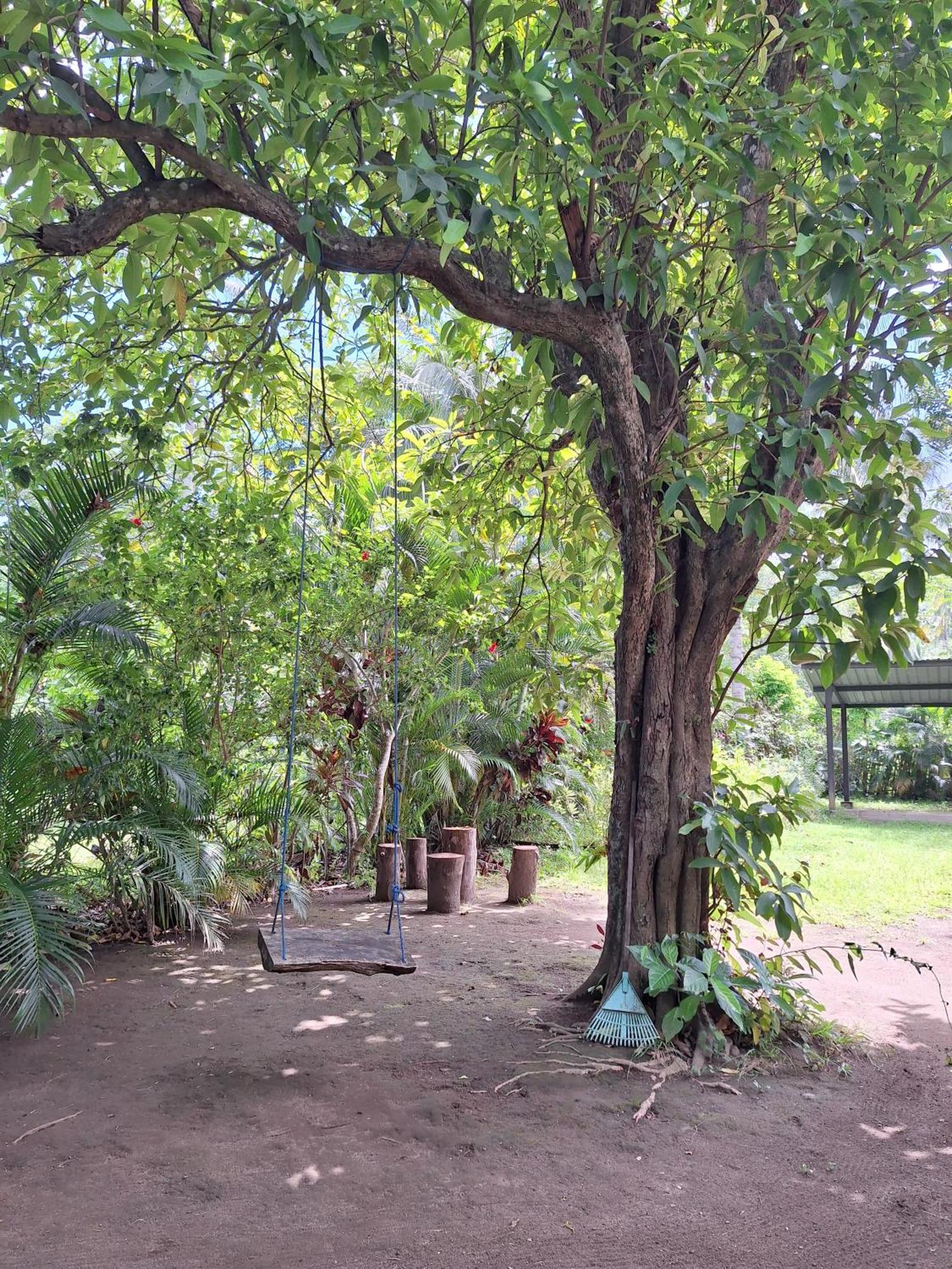Lendang Eco Lodge Senggigi Buitenkant foto
